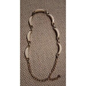 Vtg SC Goldtone/White Necklace